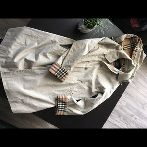 Burberry trench coat tan